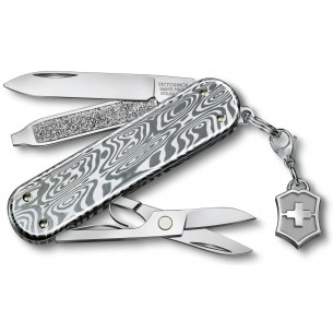 Victorinox Classic SD...