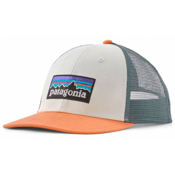 Gorra Patagonia P-6 Logo Trucker Hat...